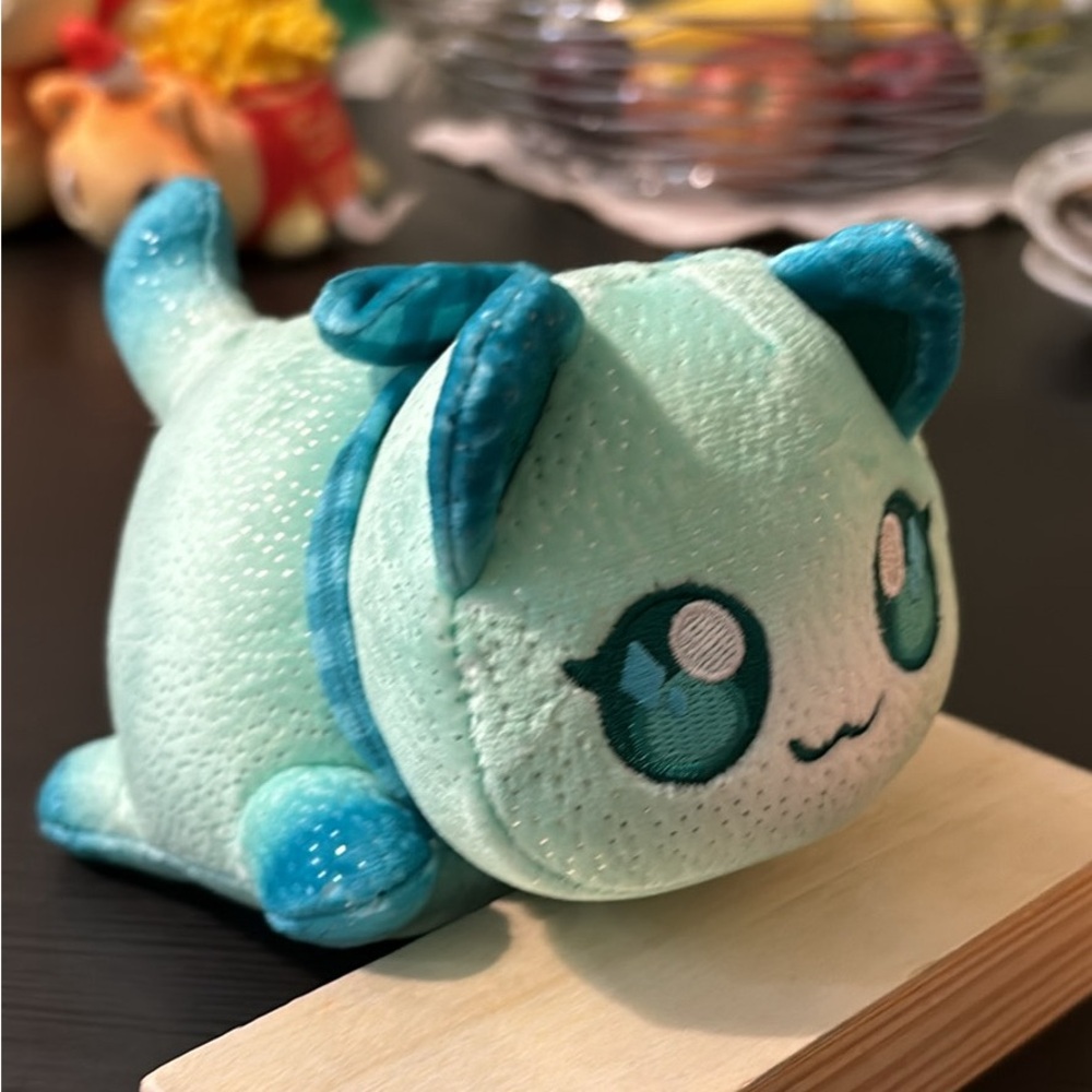 Aphmau meemeows glitter Kim plush cat